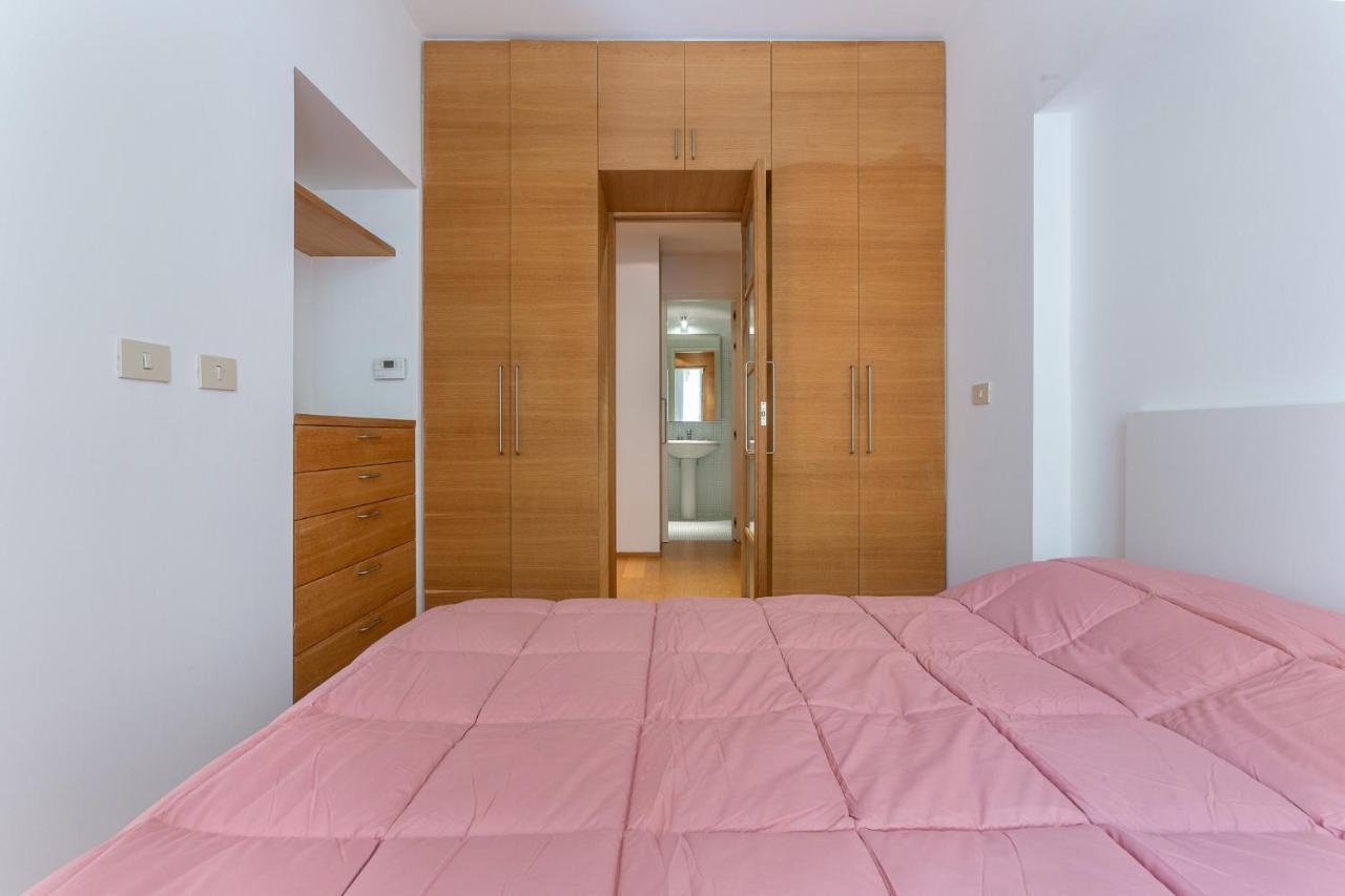 Pleasant Central Apartment With Garden Bologna Ngoại thất bức ảnh