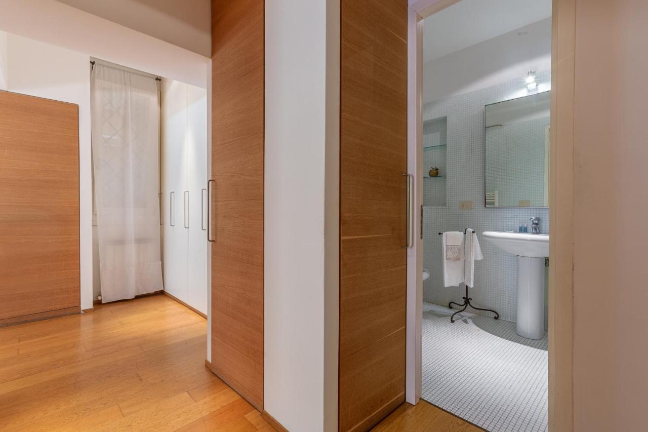 Pleasant Central Apartment With Garden Bologna Ngoại thất bức ảnh